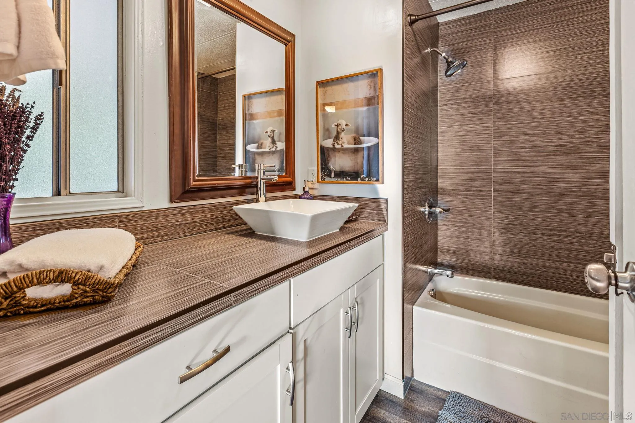 1010 E Bobier Dr Unit Spc 192