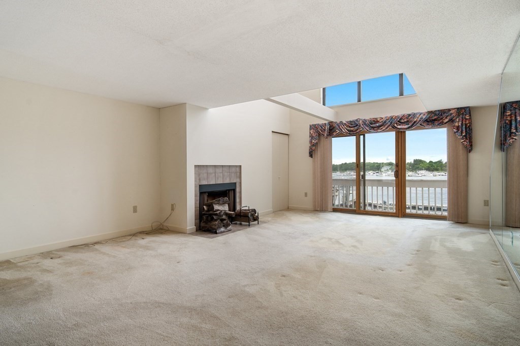 126 Merrimac Street Unit: 59