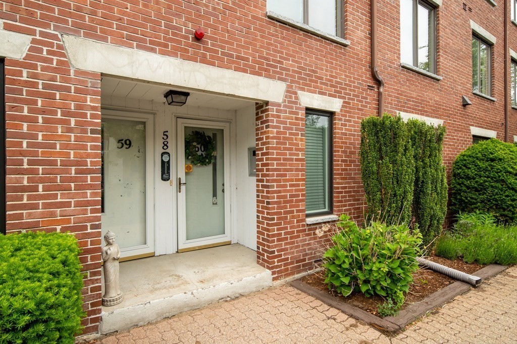 126 Merrimac Street Unit: 59