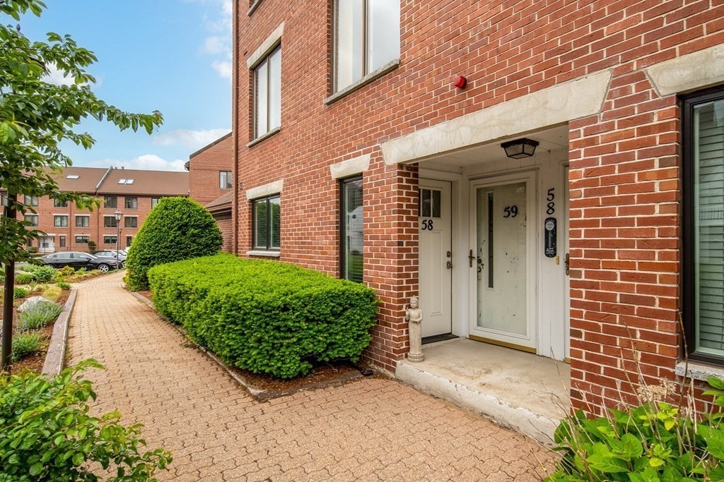 126 Merrimac Street Unit: 59