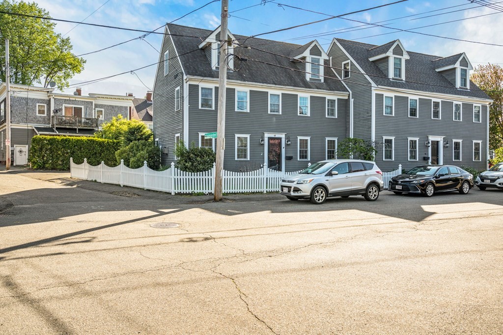 48 Liberty Street Unit: F