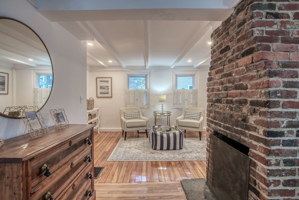 4 Atwood St