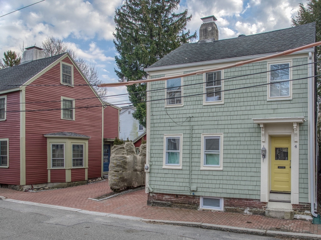 4 Atwood St