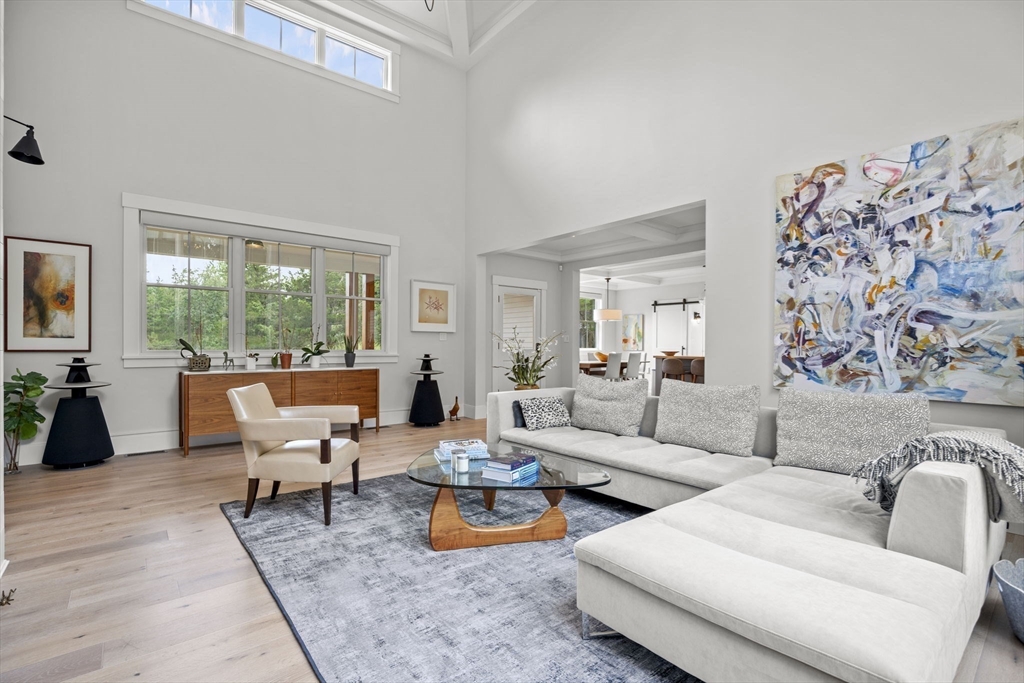54 Hay Street
