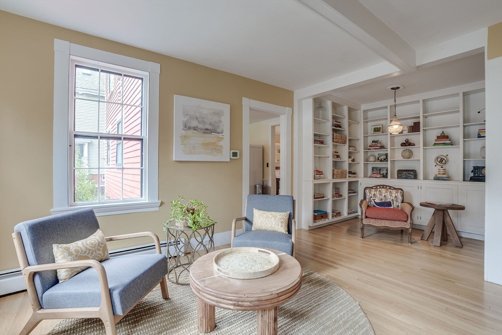 1 Walnut St