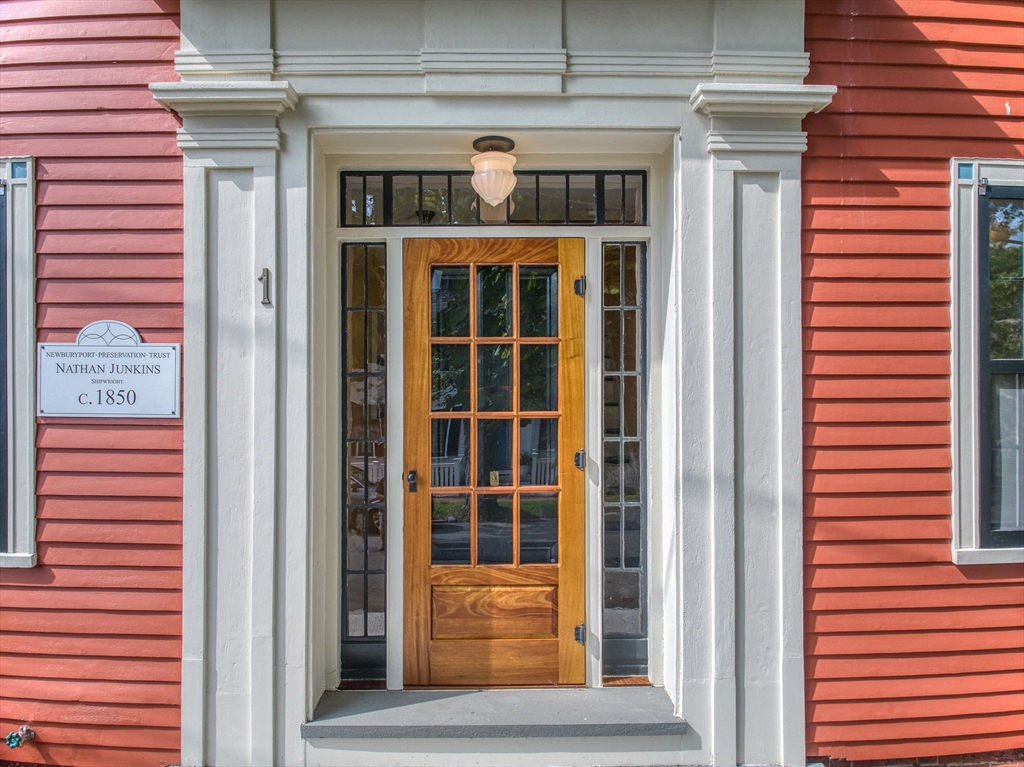 1 Walnut St