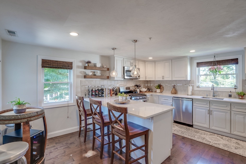 28 Titcomb St # 2