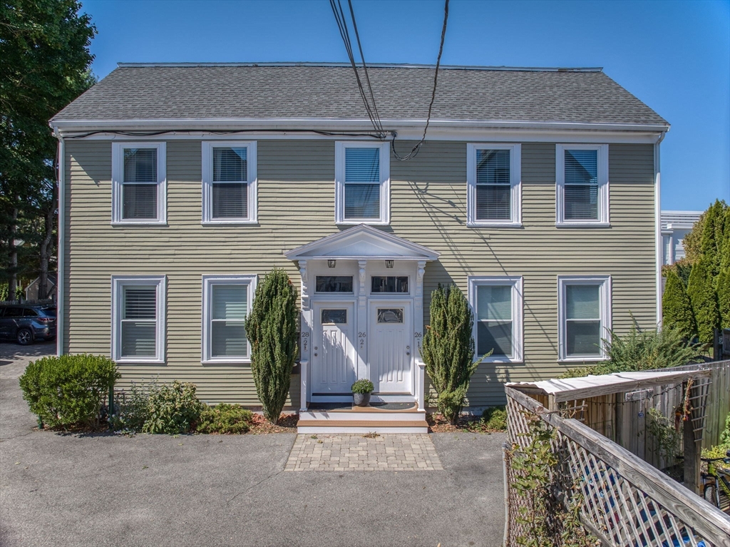 28 Titcomb St # 2