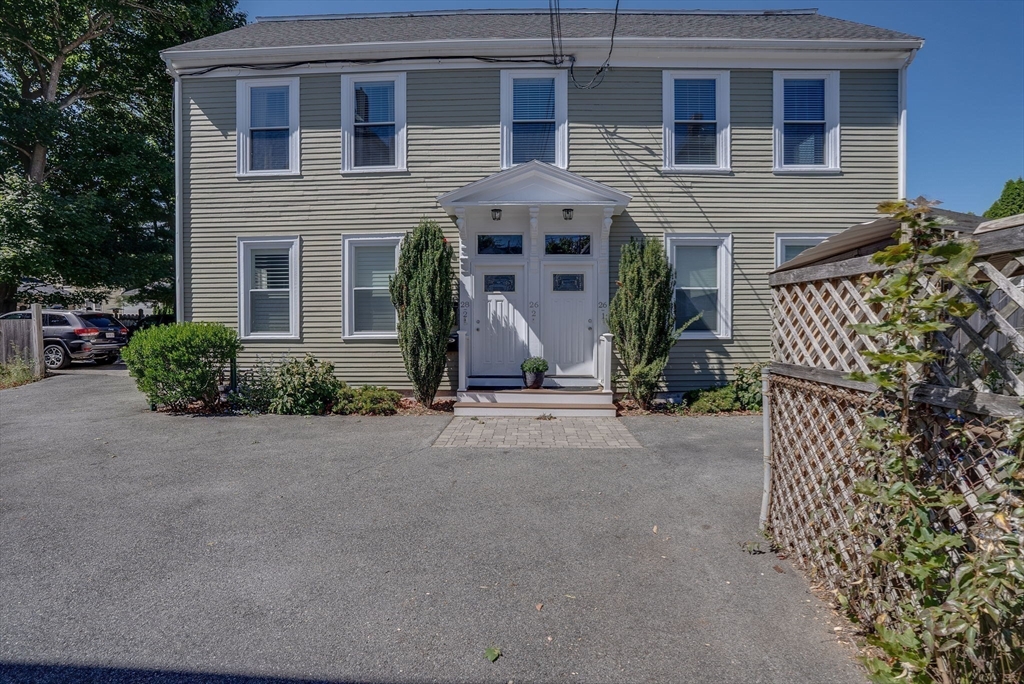 28 Titcomb St # 2