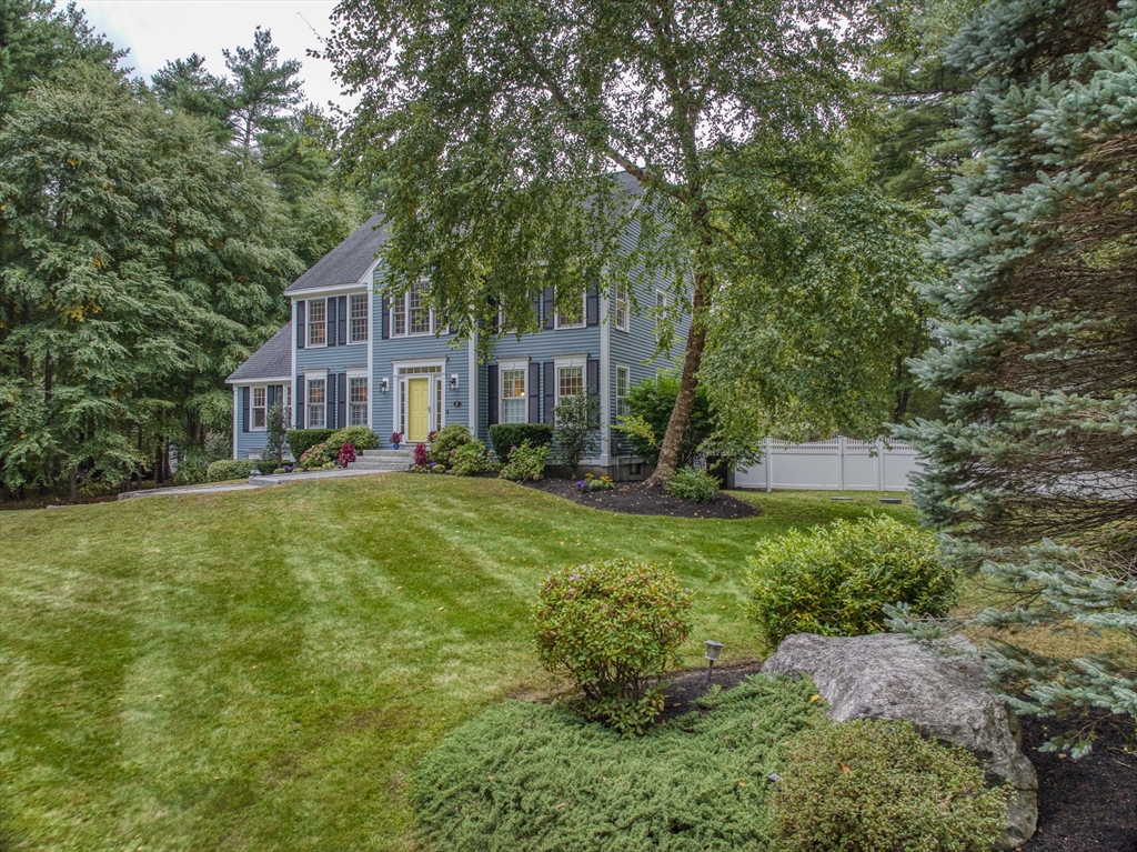 5 Stone Row Ln