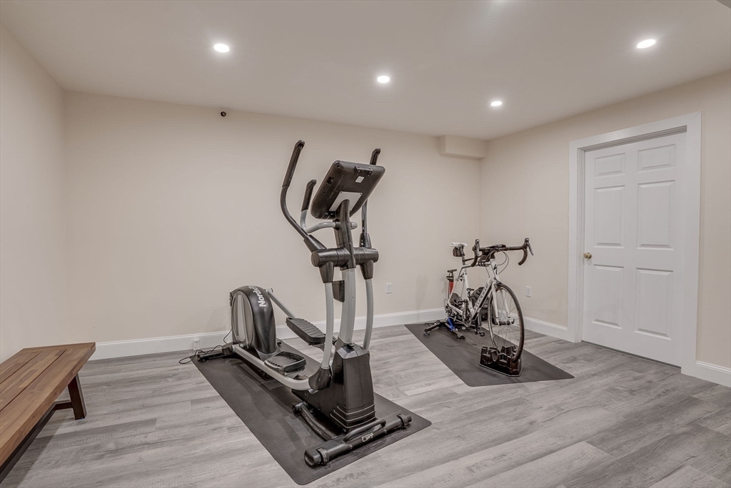 5 Stone Row Ln
