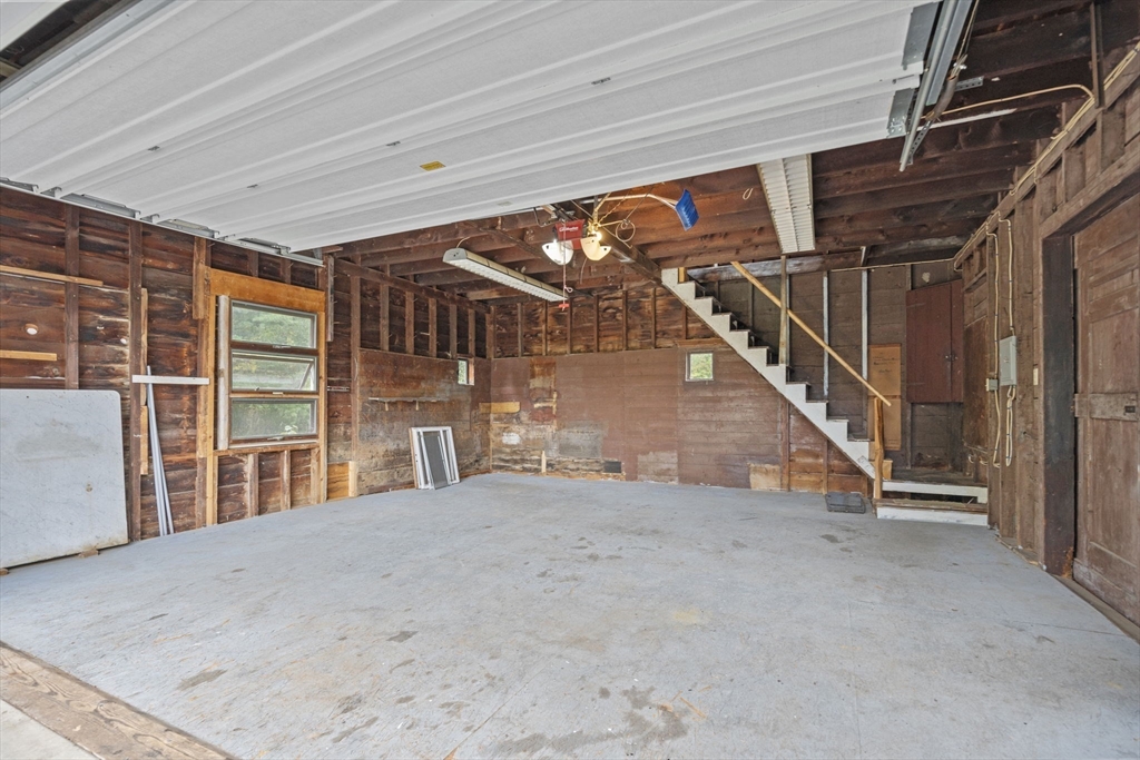 46 S Hampton Rd