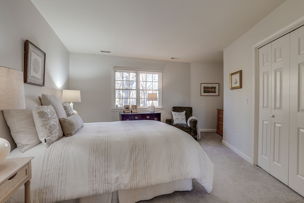 2 Parker Ridge Way # 2