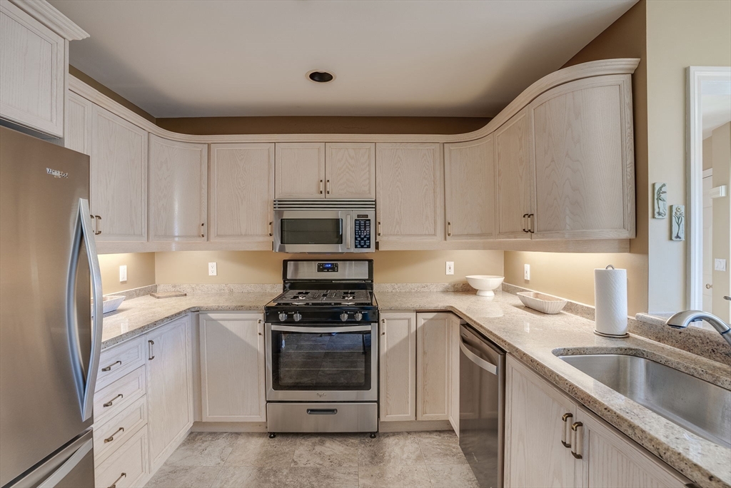 2 Parker Ridge Way # 2