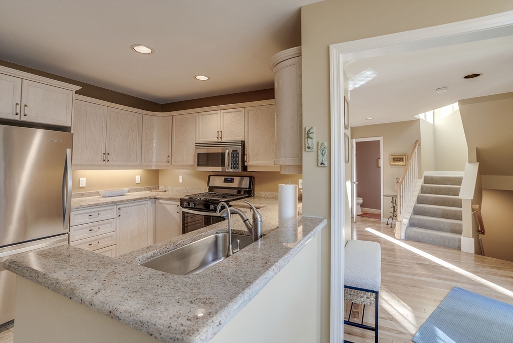 2 Parker Ridge Way # 2