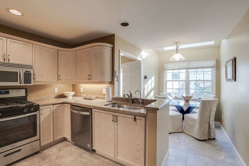 2 Parker Ridge Way # 2