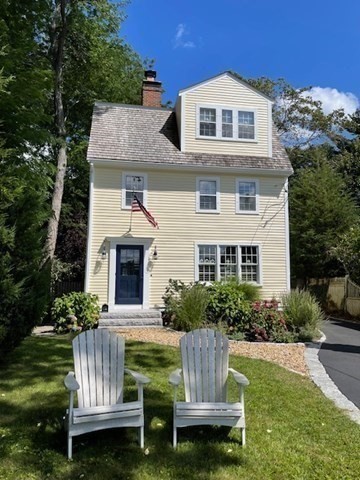 490 Main St