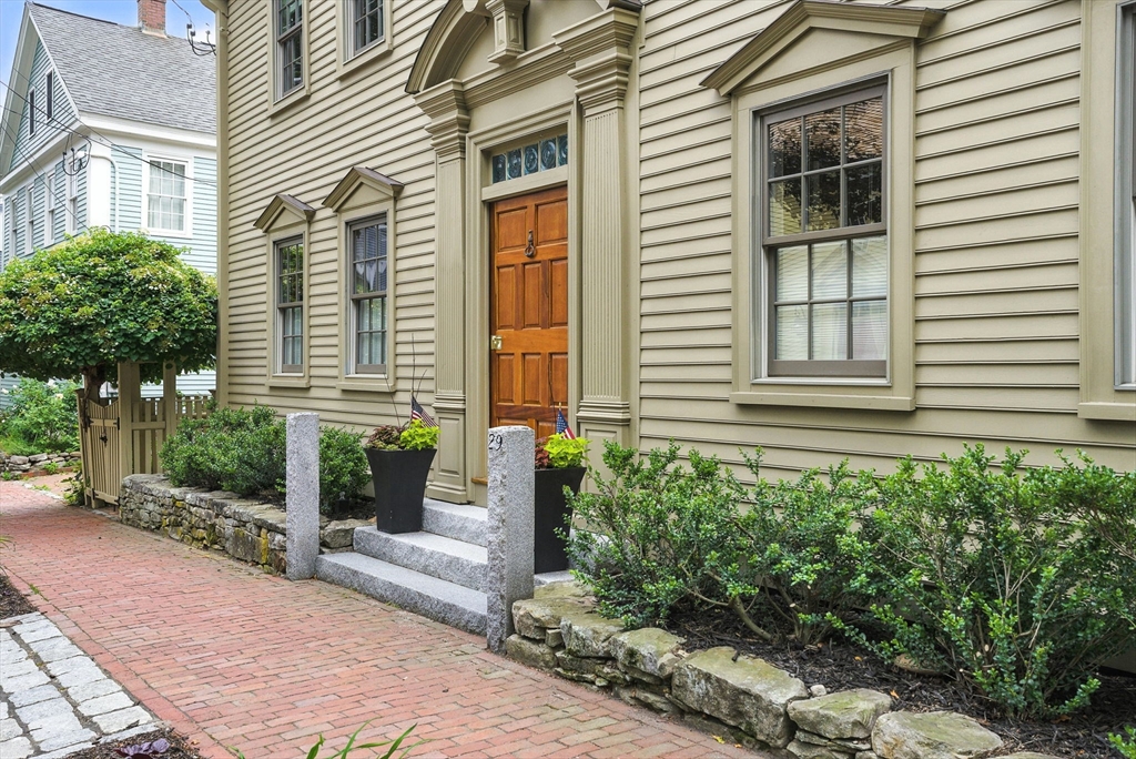 29 Boardman St