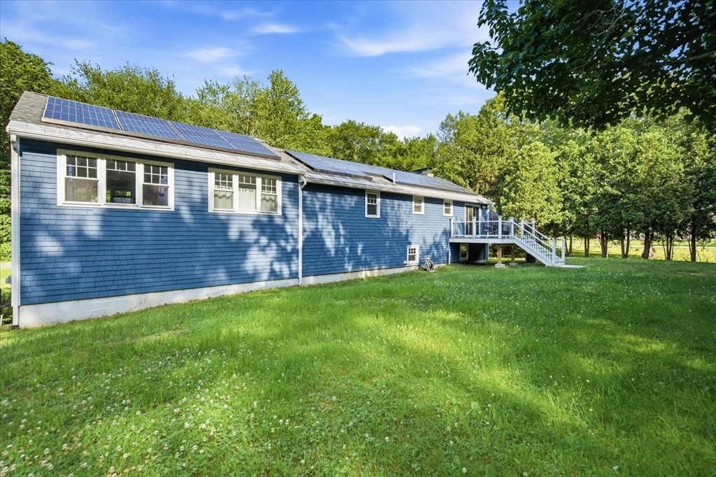 10 Buttonwood Rd