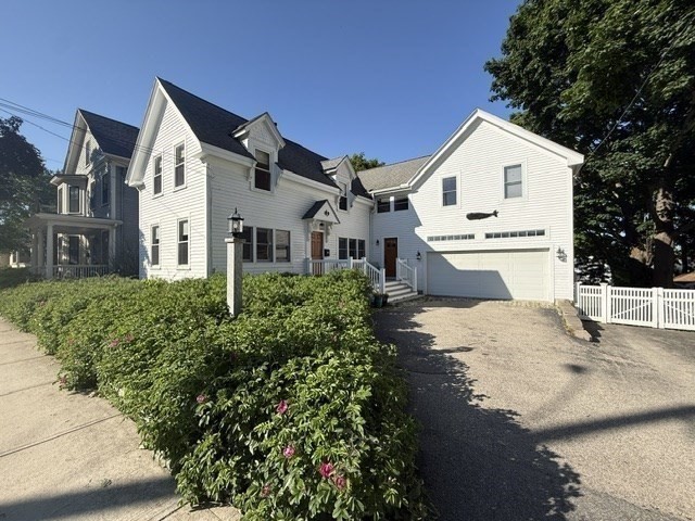 18 Jackson St