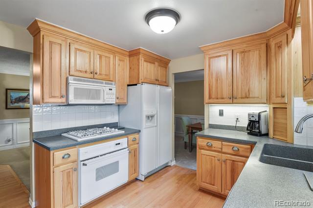 4510 E 121st Place