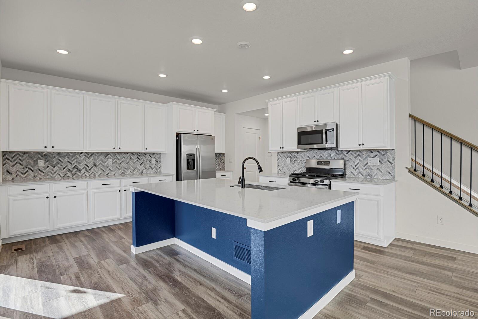 8194 Mt Lincoln Road