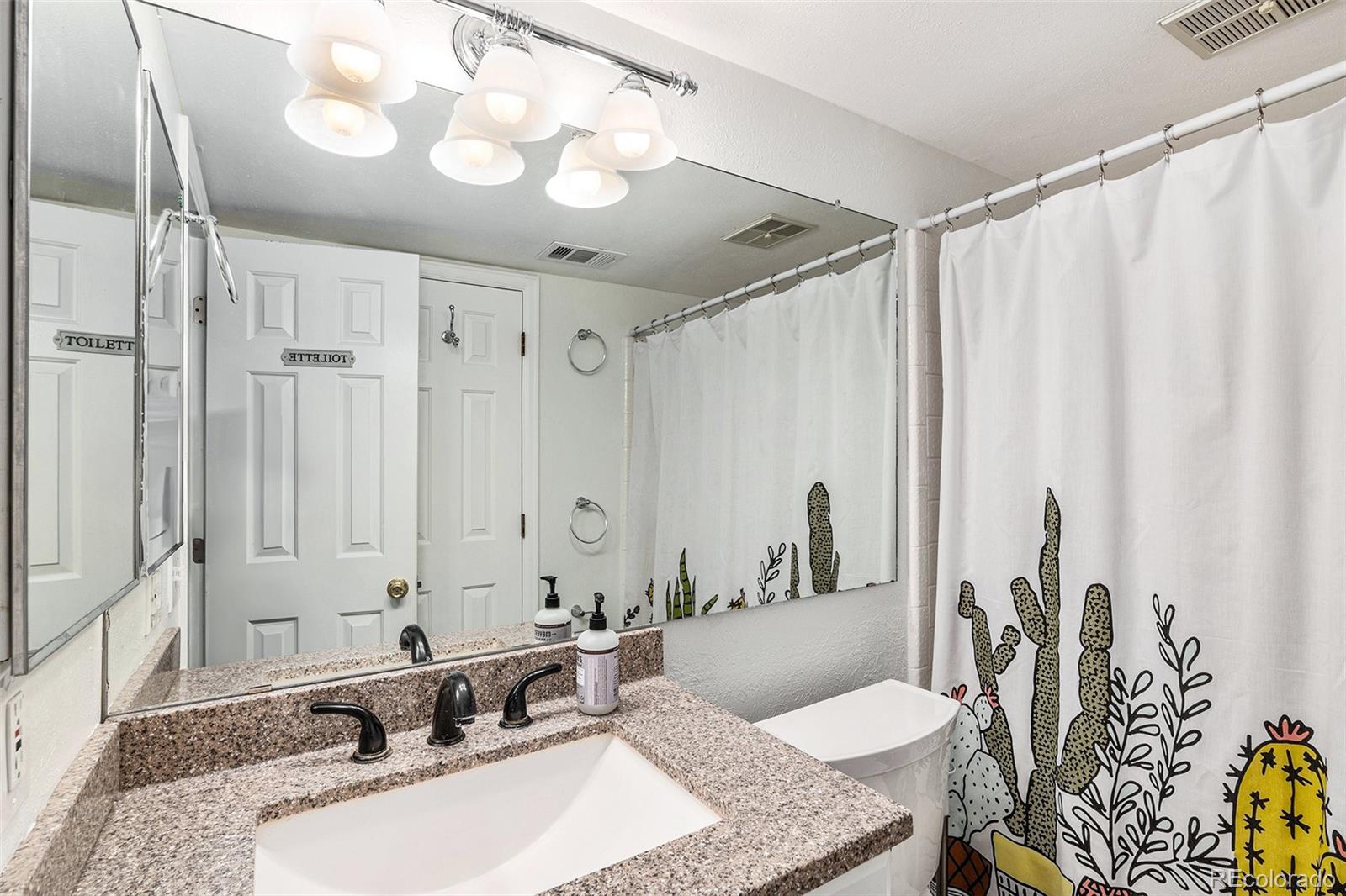8500 E Jefferson Avenue Unit: 13F