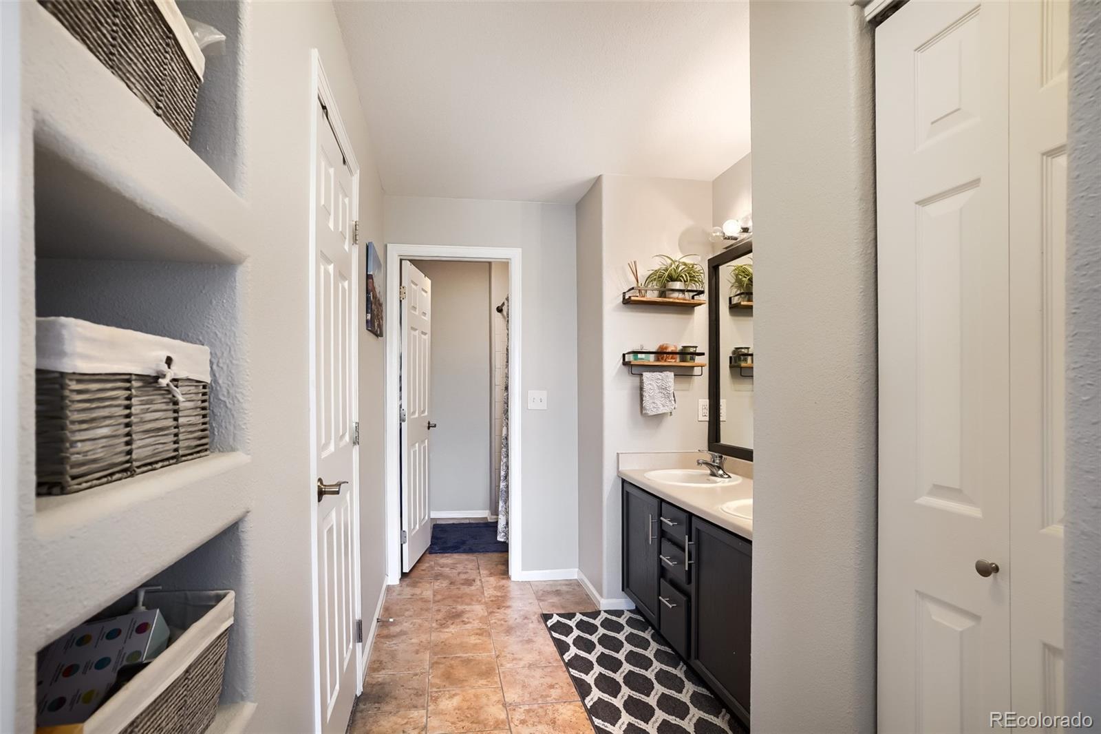 9550 E Florida Avenue Unit: 2018