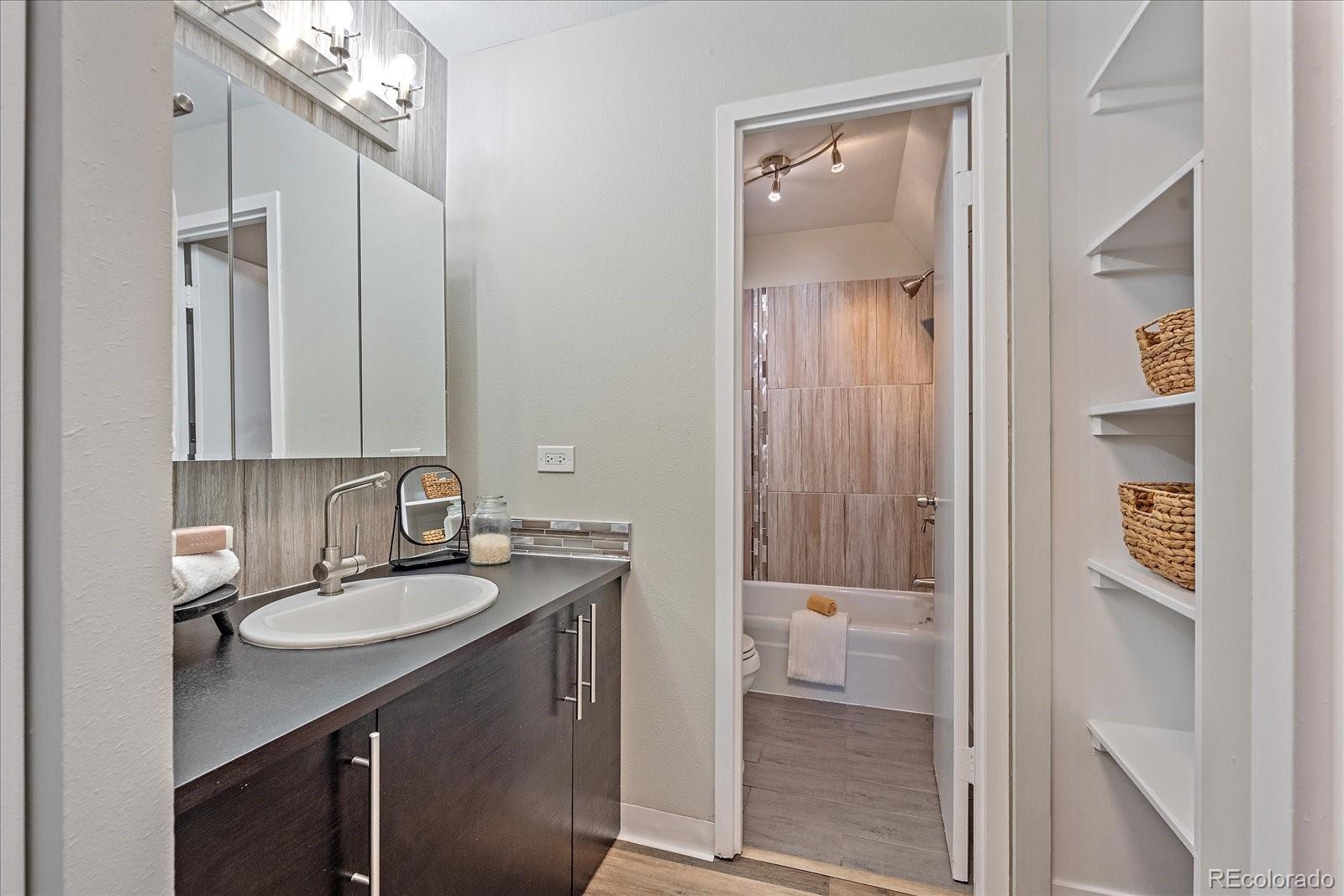 955 Eudora Street Unit: 203E