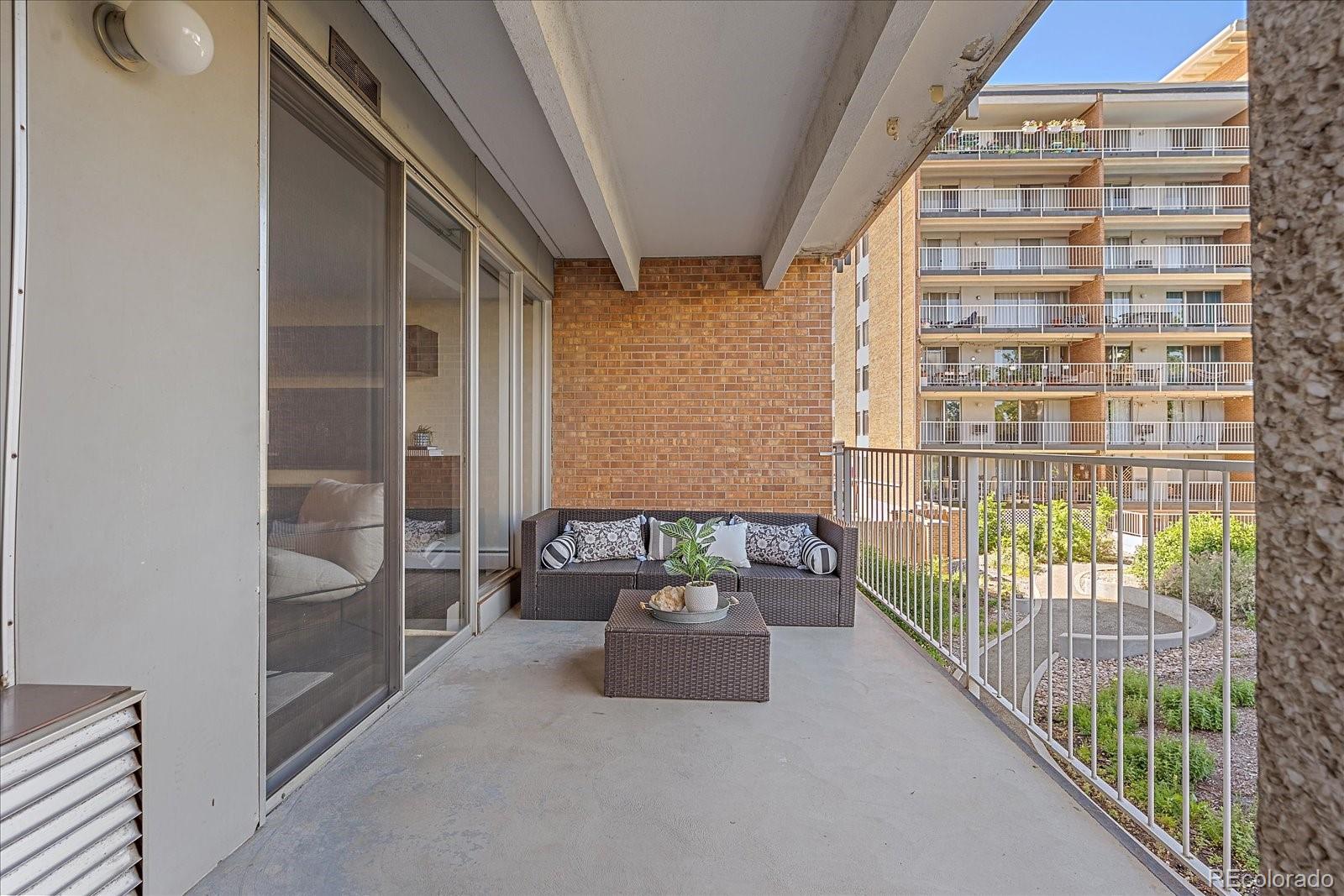 955 Eudora Street Unit: 203E