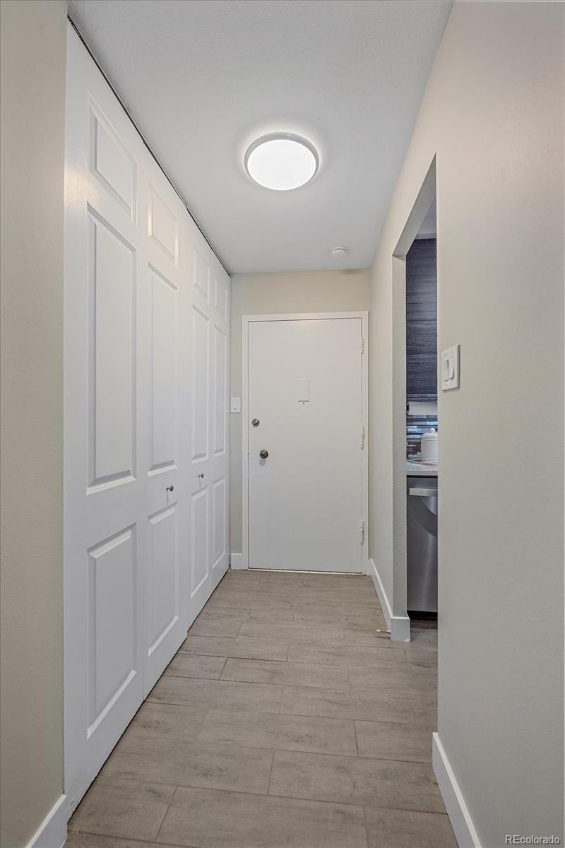 955 Eudora Street Unit: 203E
