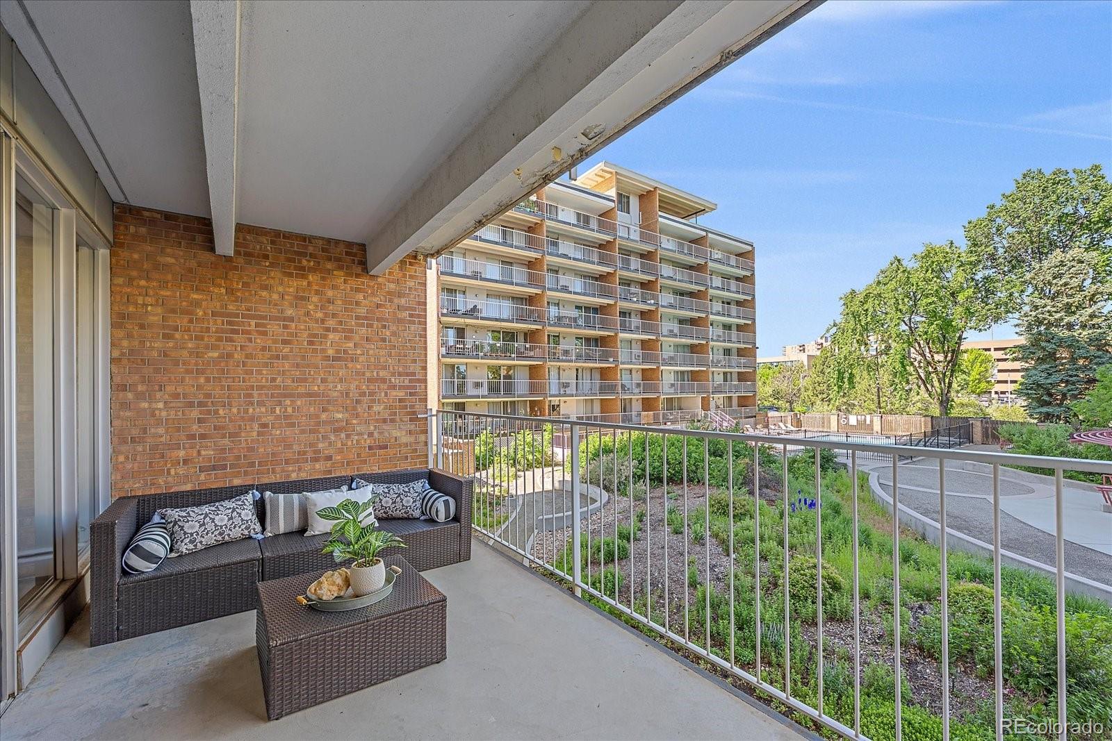 955 Eudora Street Unit: 203E