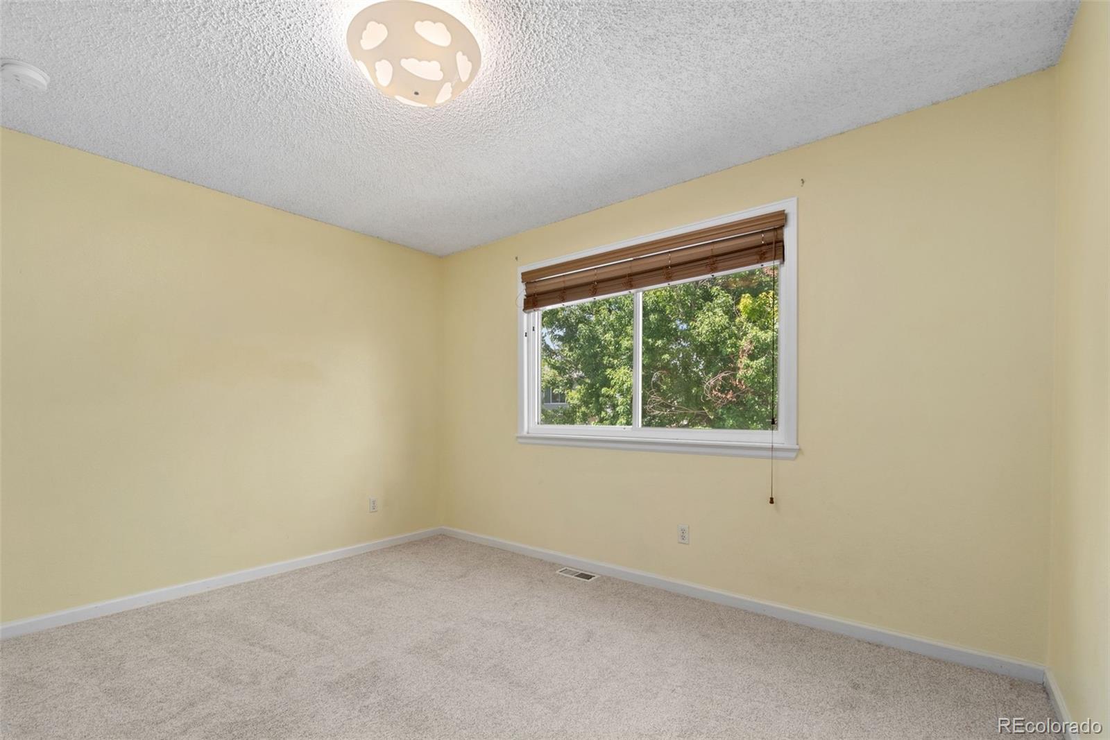 5371 S Dunkirk Way