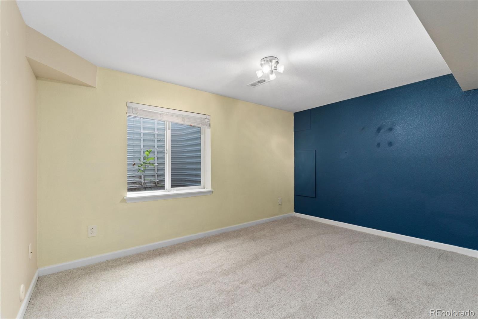 5371 S Dunkirk Way