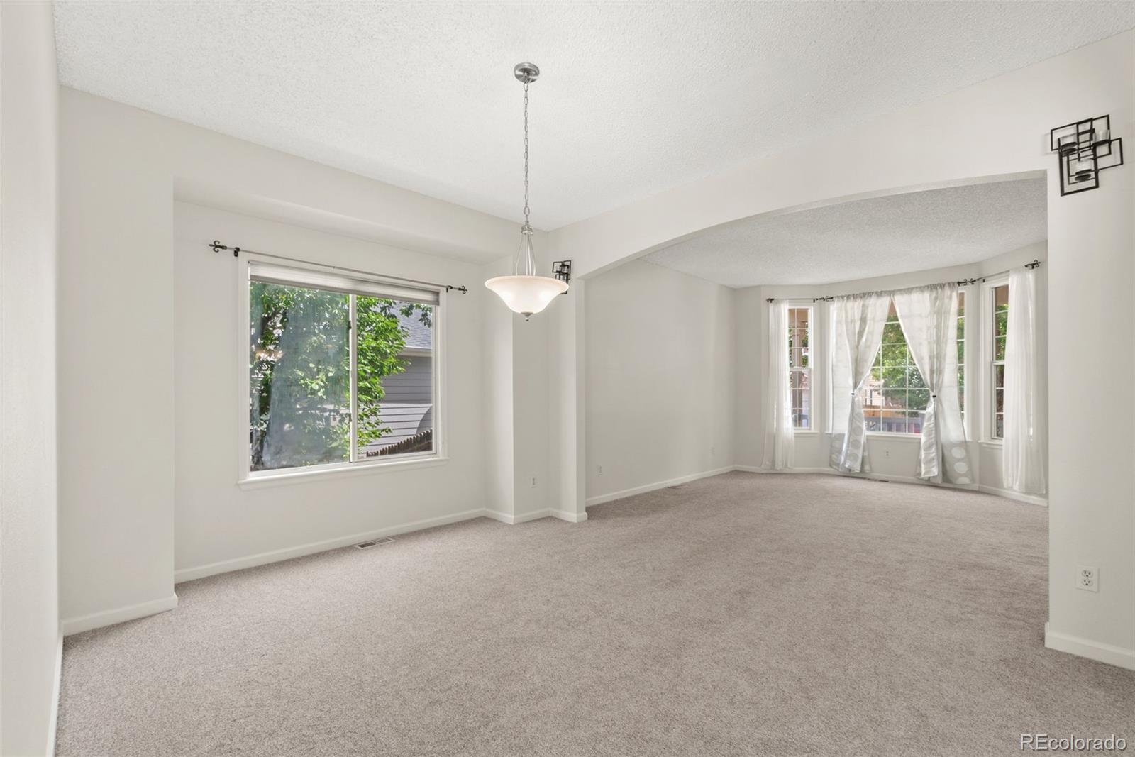 5371 S Dunkirk Way