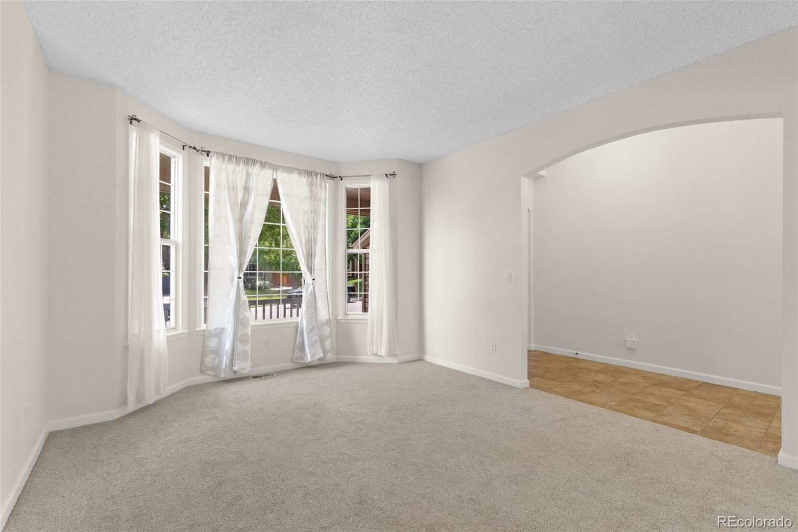 5371 S Dunkirk Way