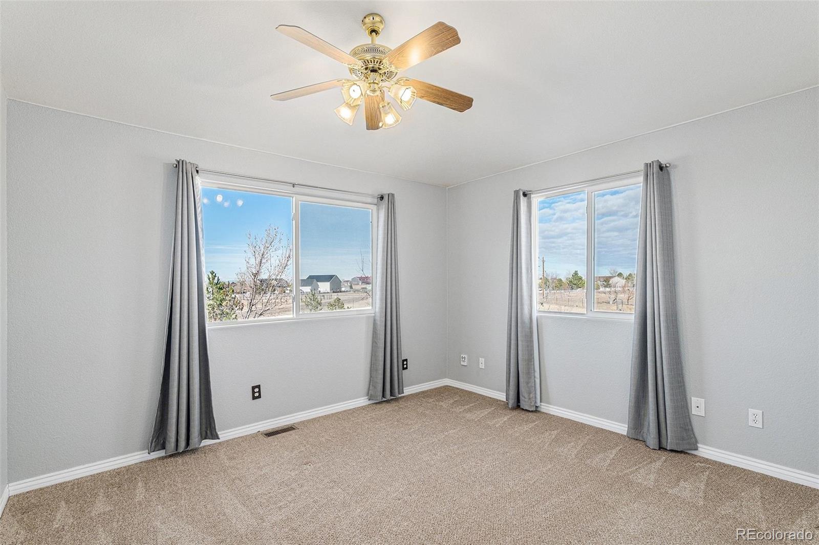 7736 S Shenandoah Drive