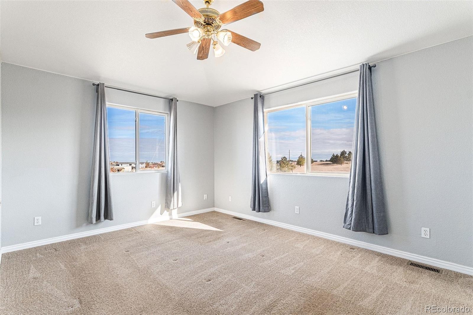 7736 S Shenandoah Drive