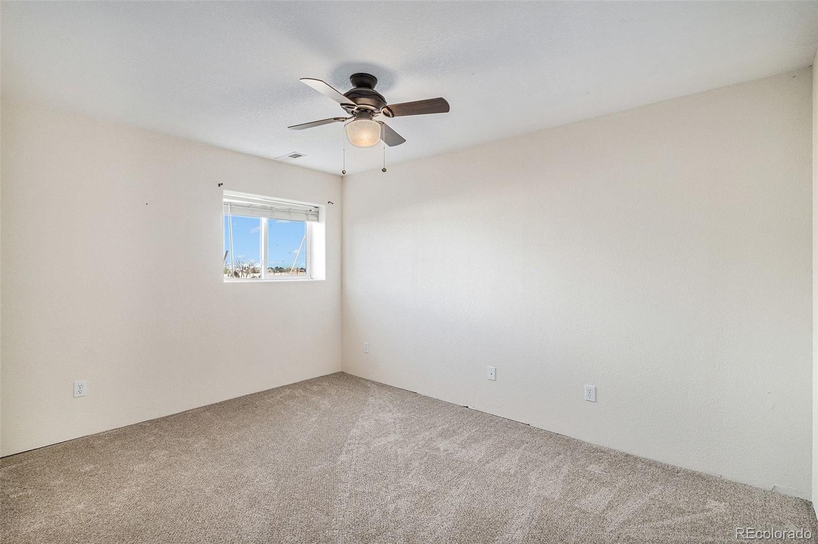 7736 S Shenandoah Drive