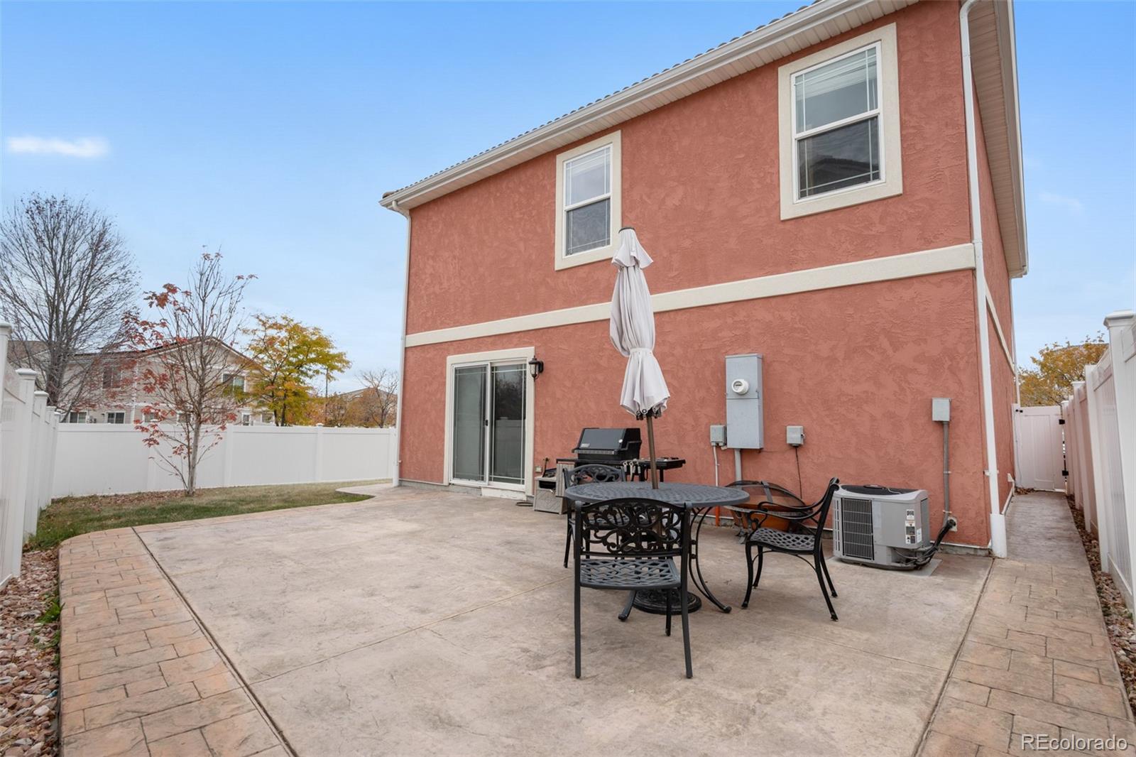 5552 Flanders Way