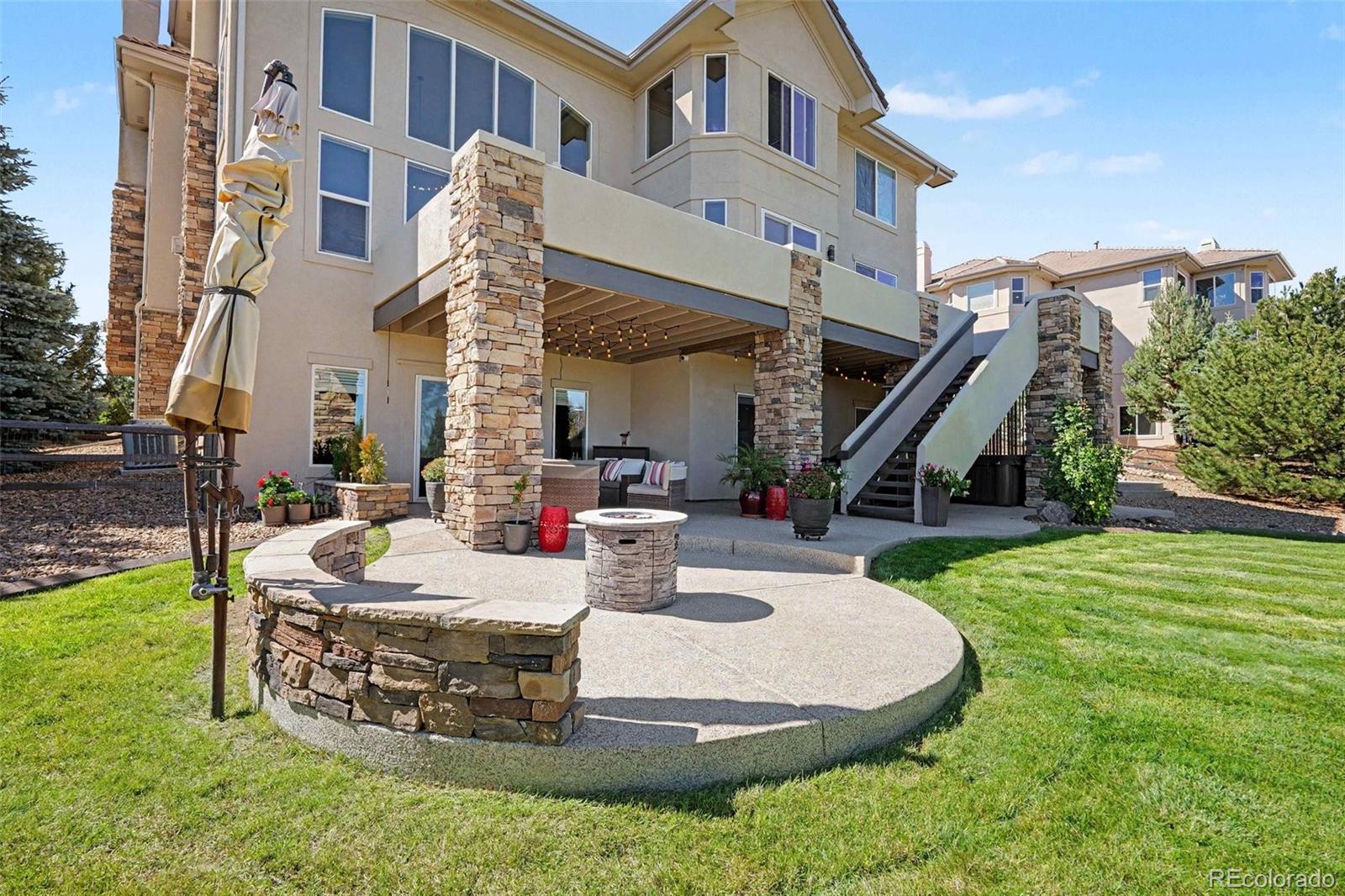 5562 Rim View Place