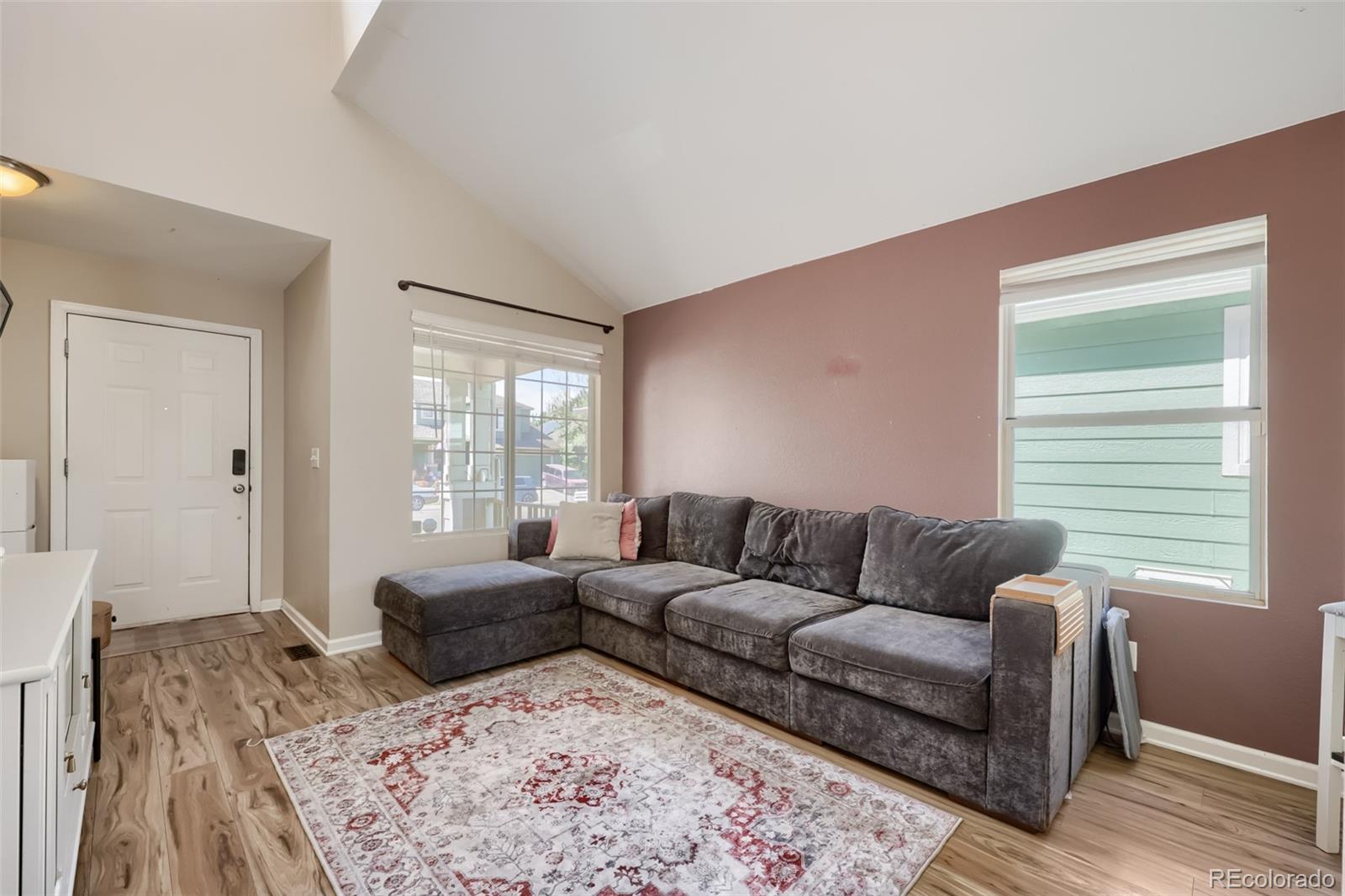 8746 Cloverleaf Circle