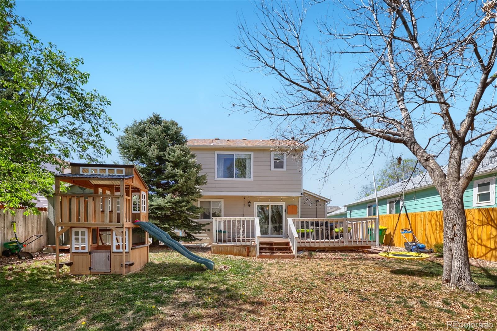 8746 Cloverleaf Circle