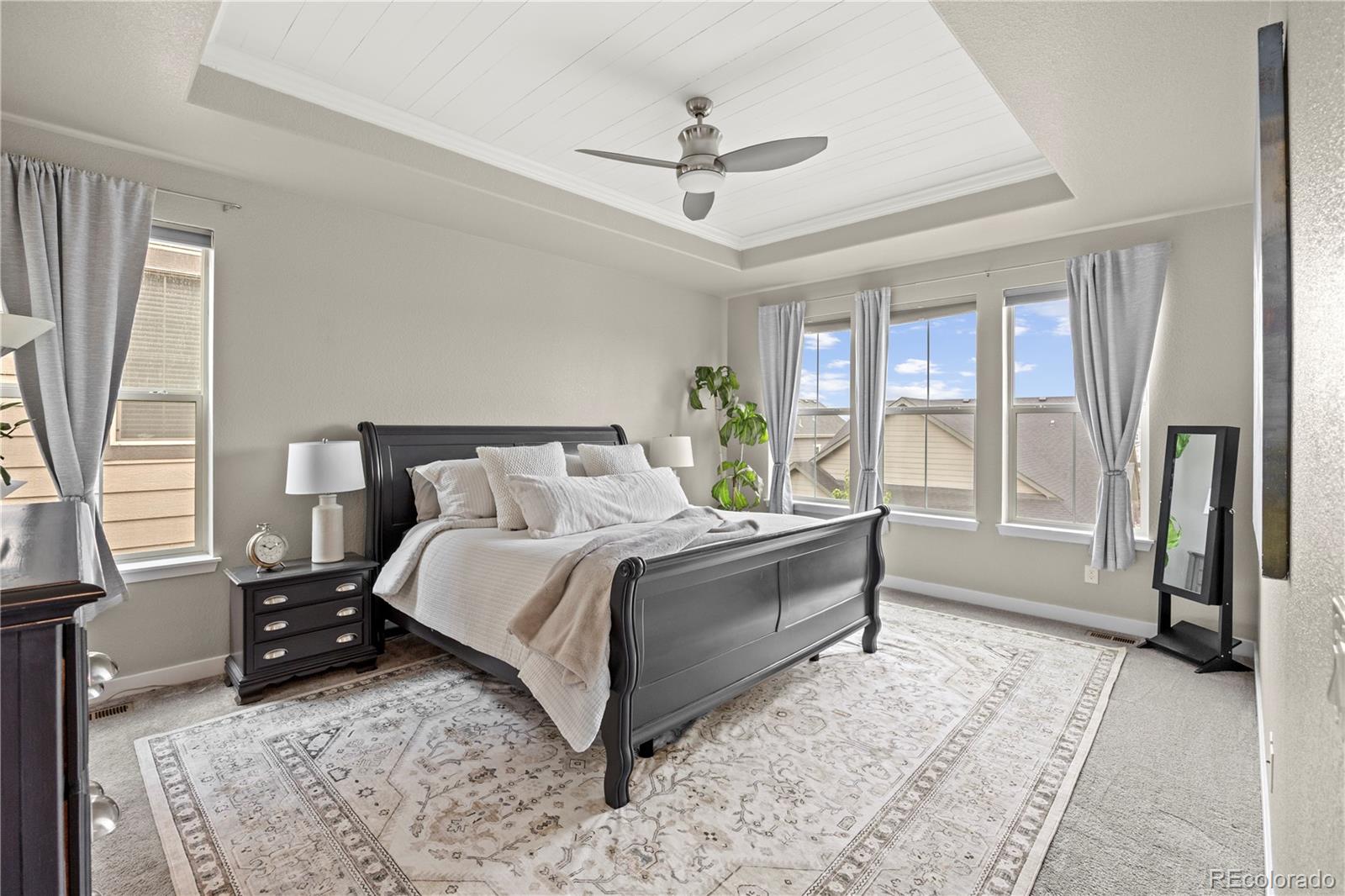 8099 Arapahoe Peak Street