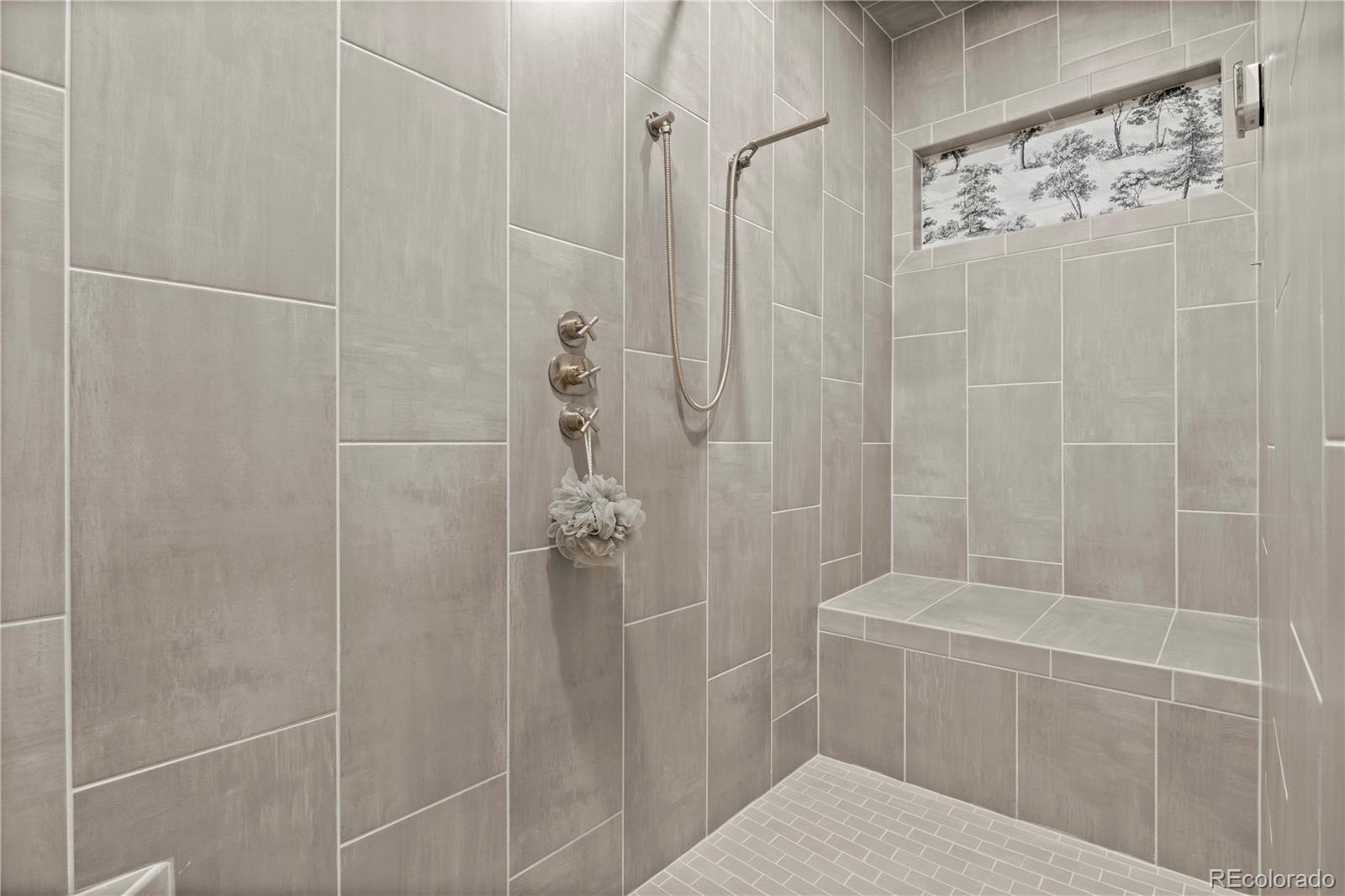 8099 Arapahoe Peak Street