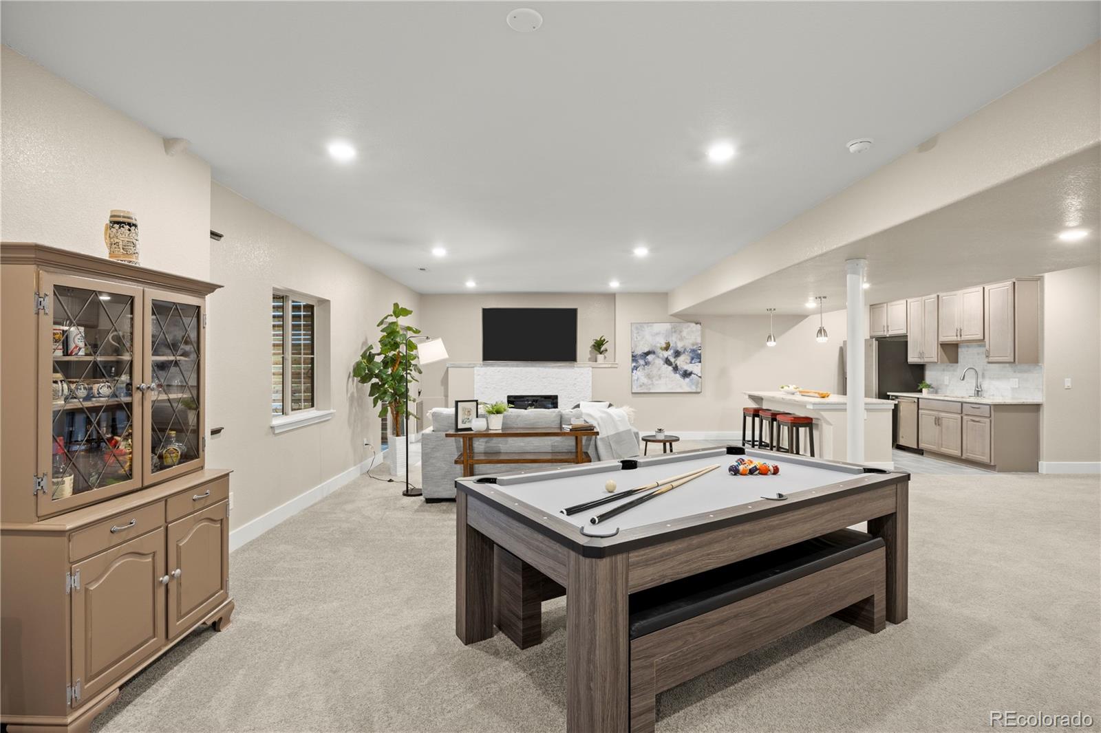 8099 Arapahoe Peak Street