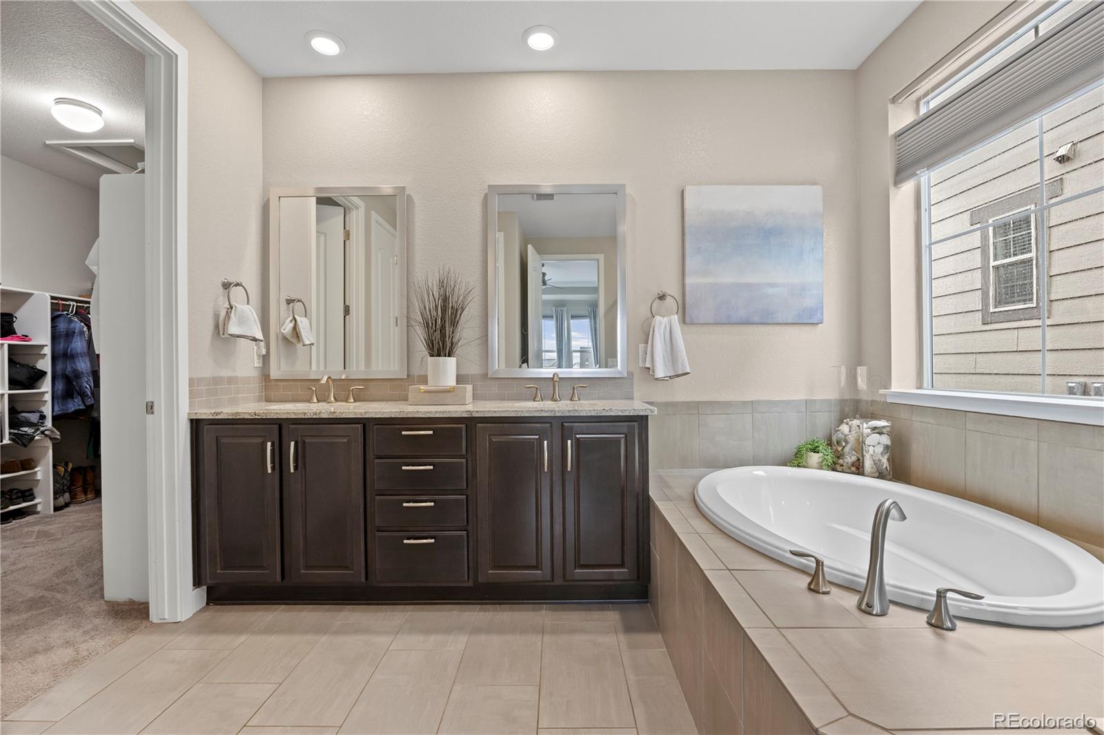 8099 Arapahoe Peak Street