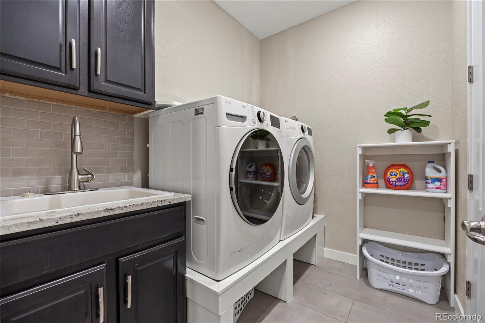 8099 Arapahoe Peak Street