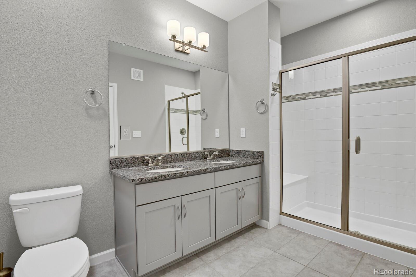 15700 E Jamison Drive Unit: 5-204