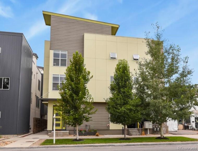 4943 Lowell Boulevard Unit: 4